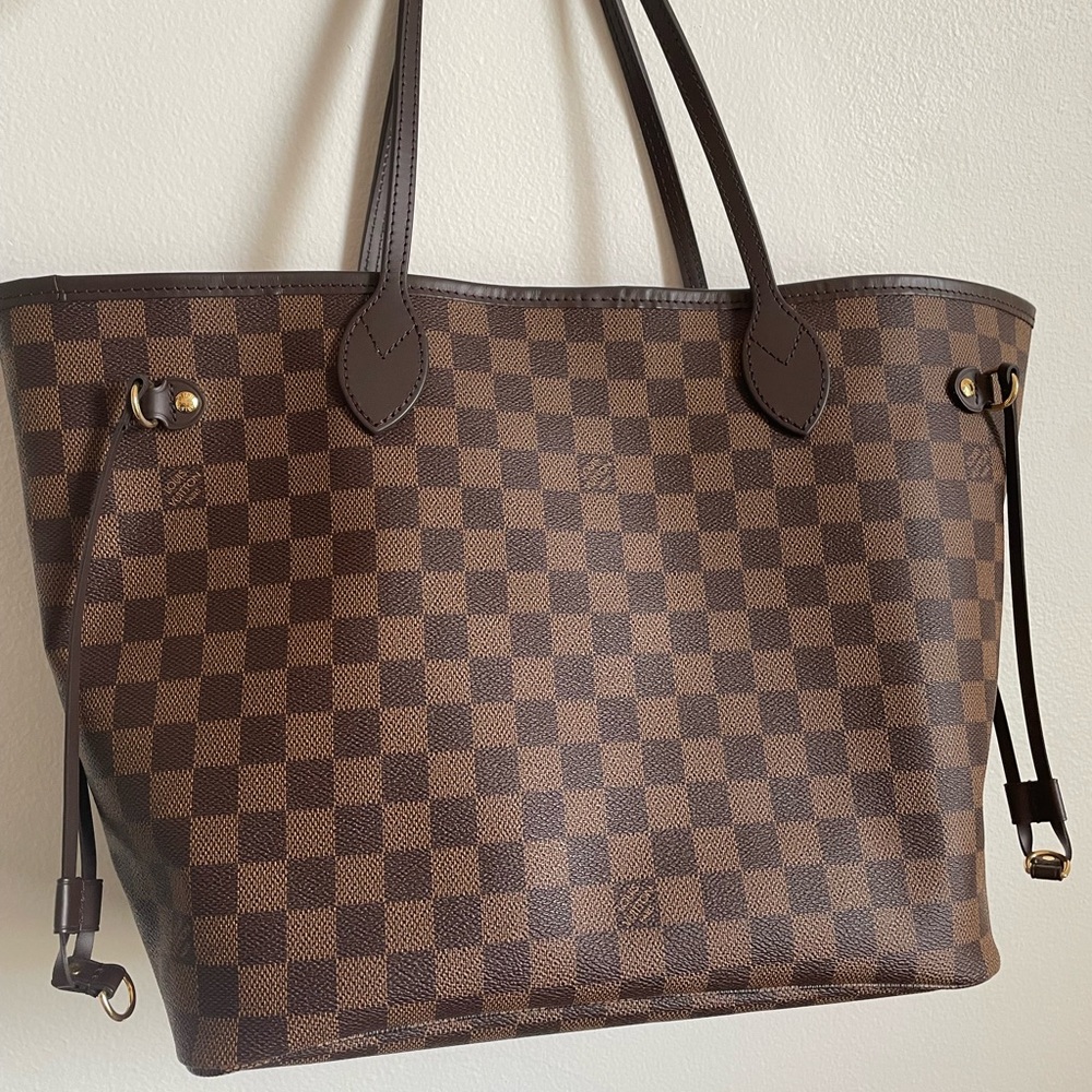 Louis Vuitton Neverfull MM